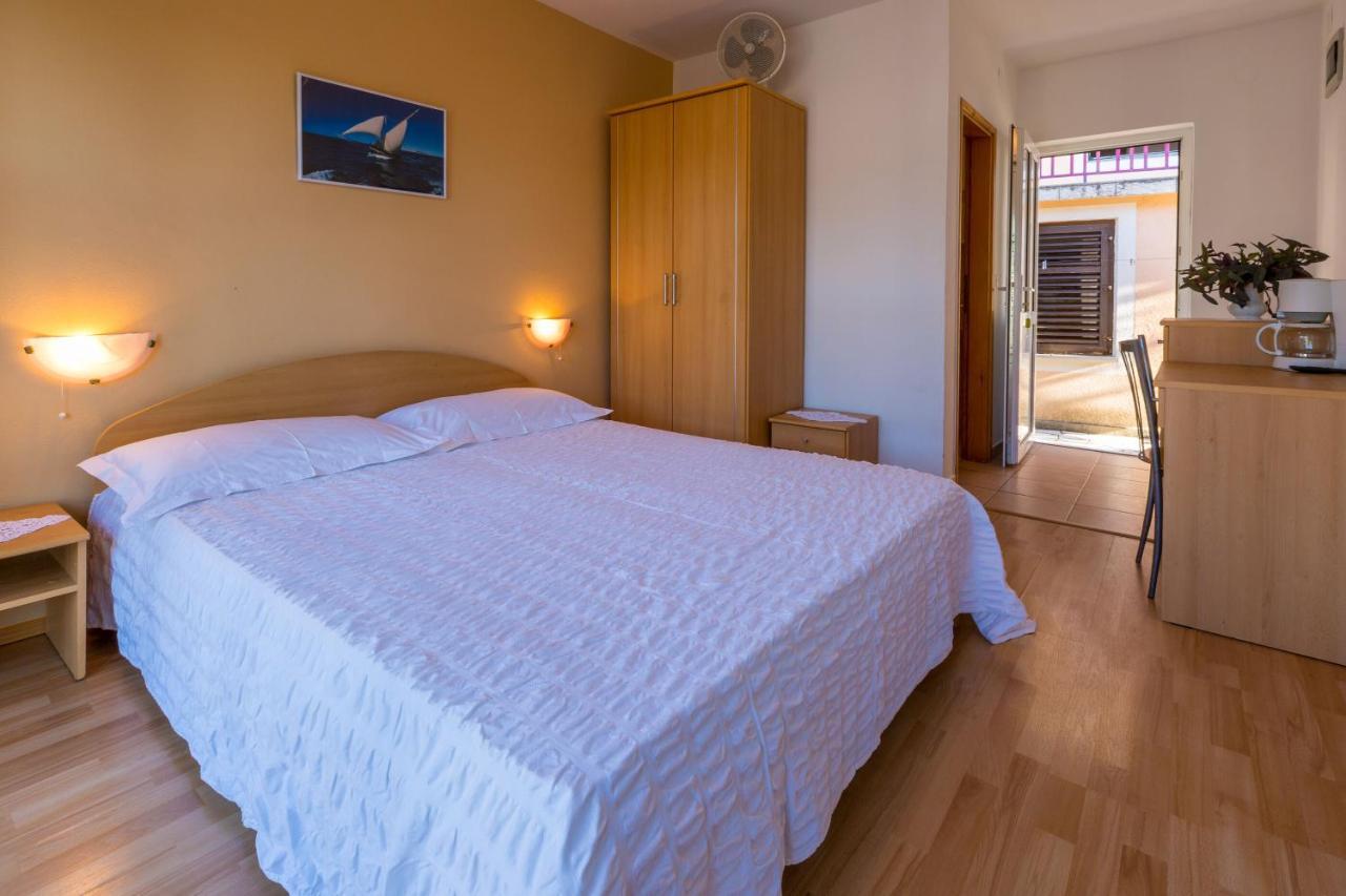 Apartments Ani Crikvenica Εξωτερικό φωτογραφία